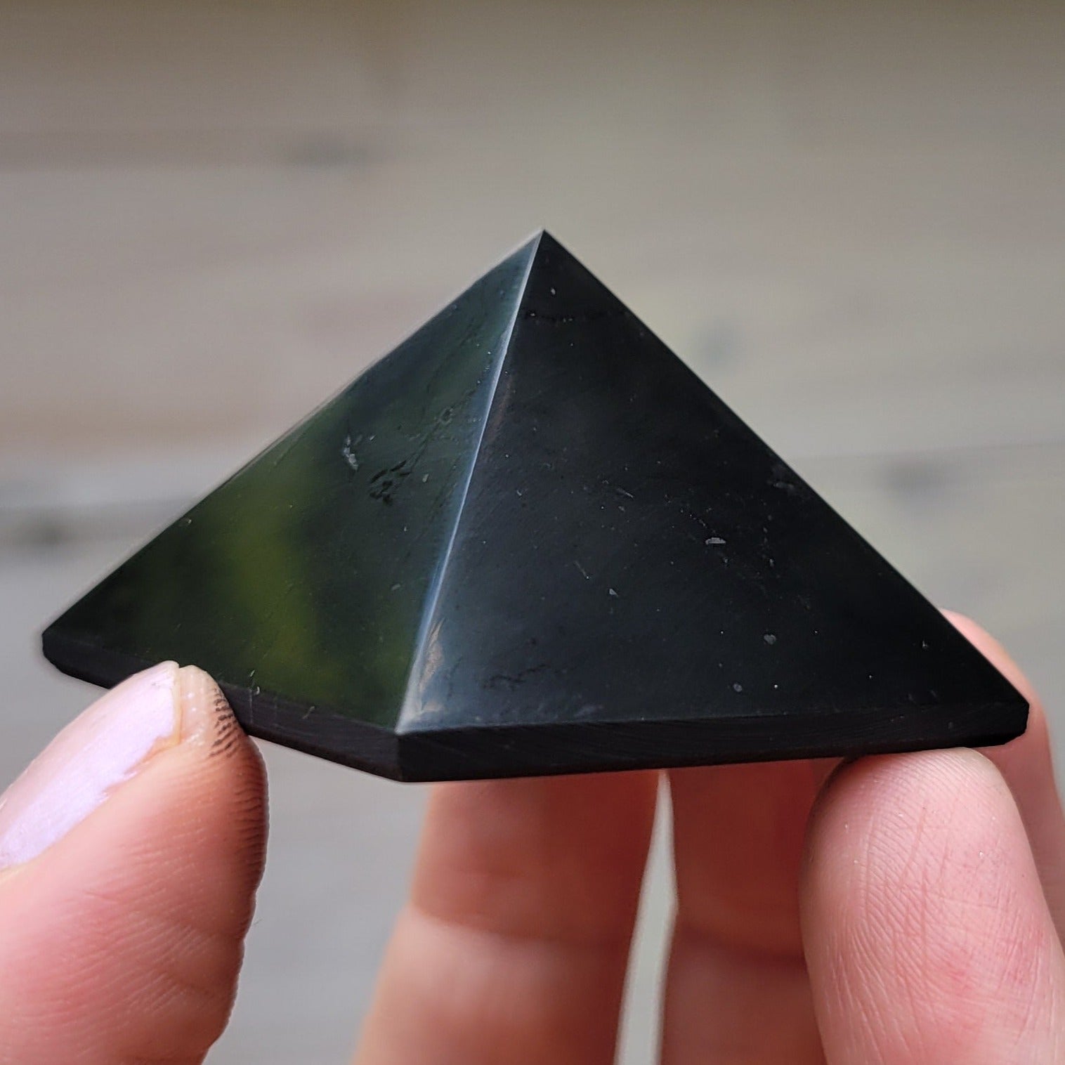Shungiet, piramide (4 cm)