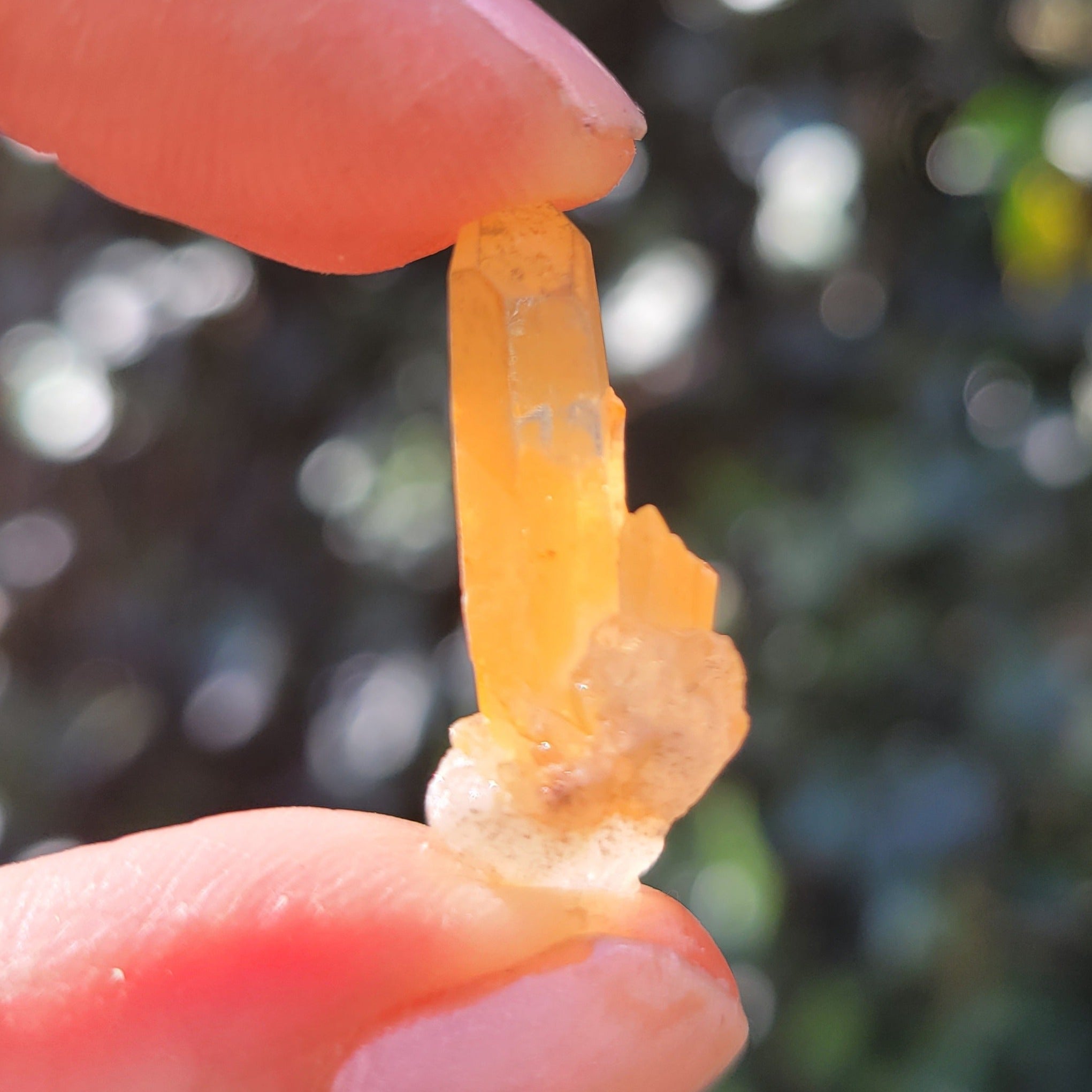Raw Natural Tangerine Quartz Point